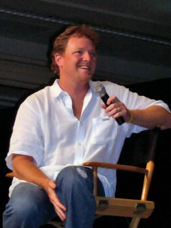 RDM onstage at Creation's 2005 Official Star Trek Event in Las Vegas